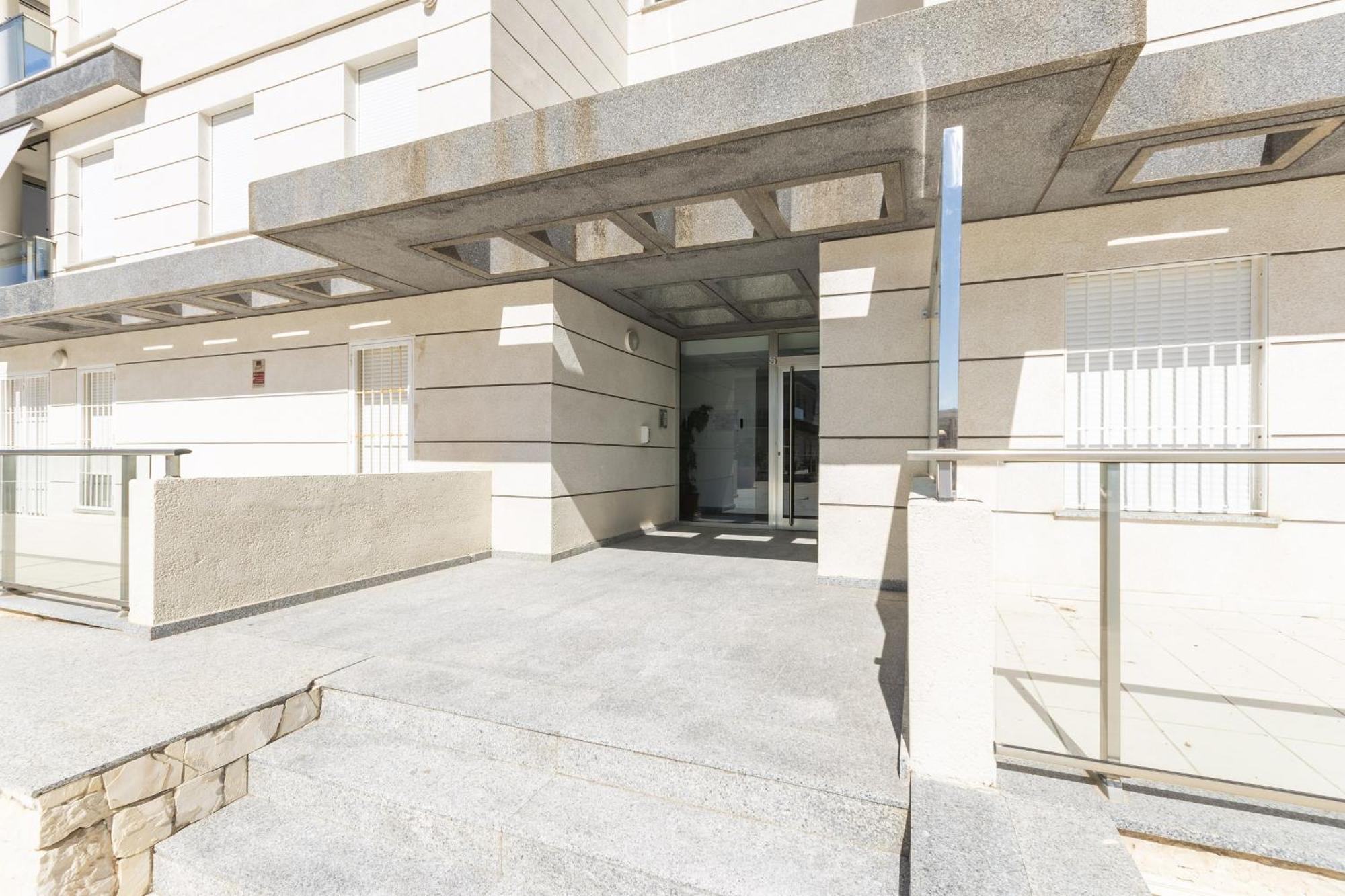 Esplendor Apartment Les Deveses Bagian luar foto